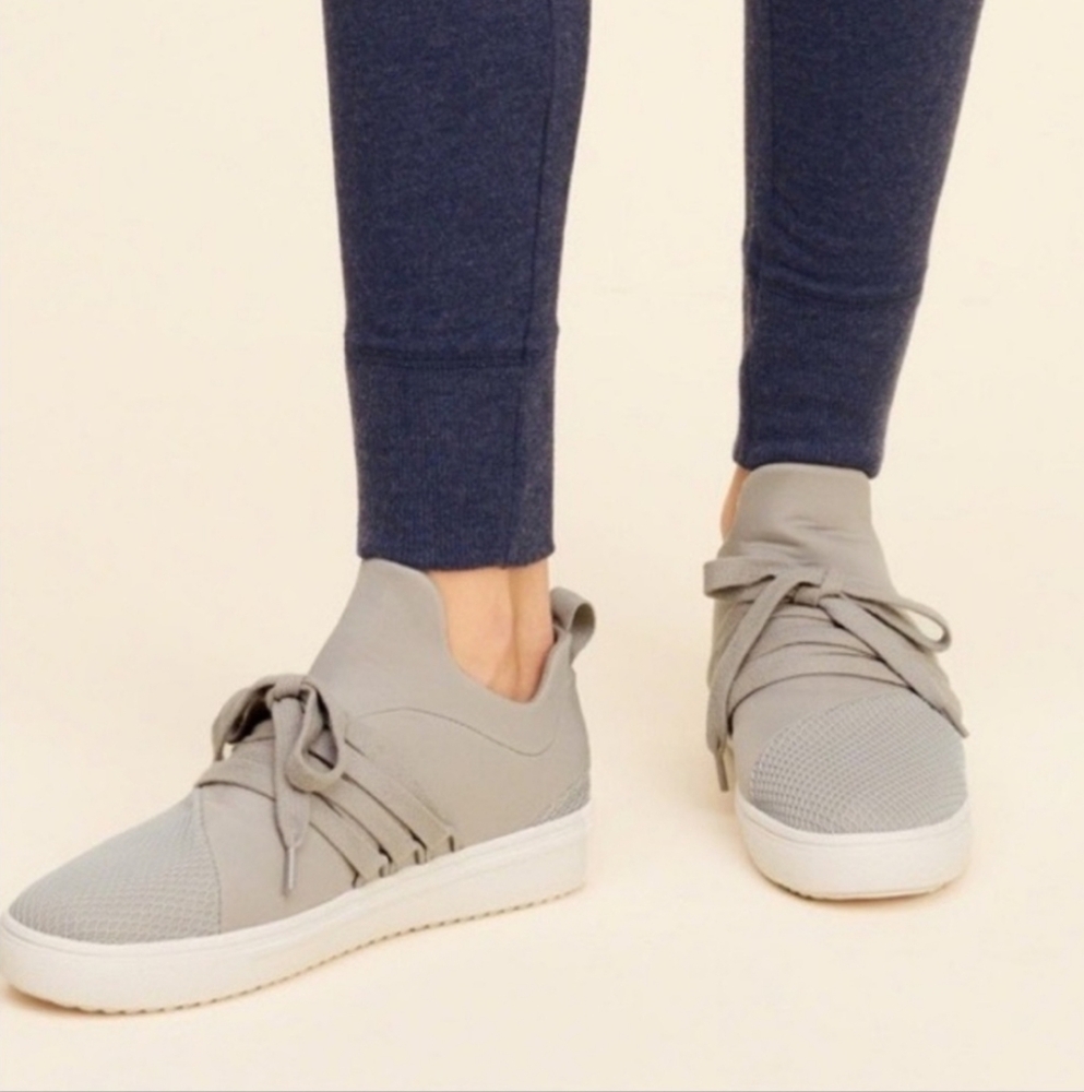 Steve Madden Lancer size 7M